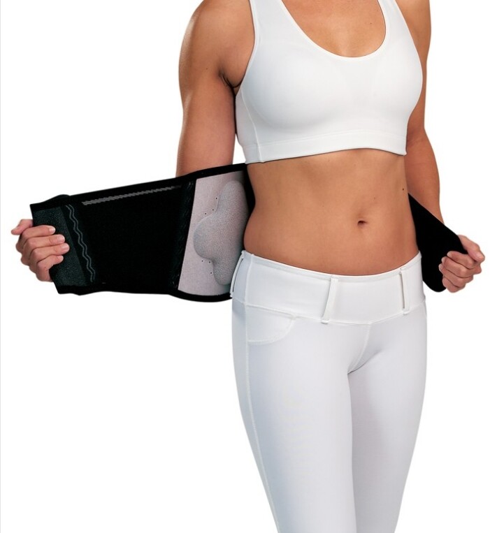 Lightweight back support brace for everyday use