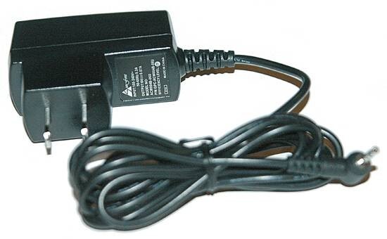AC power adapter for the ClarityLife C900 Amplified Mobile Phone